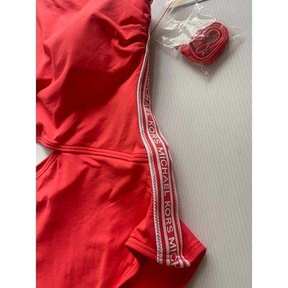 Michael Kors sz 6 One Shoulder Sangria Coral Logo Spell Out Trim One Piece Swim - Picture 3 of 5